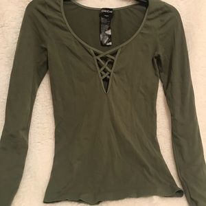 Bebe Green top